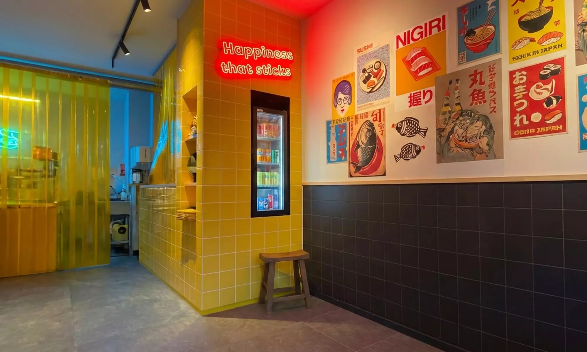 Happiness that sticks: sushibox of poke bowl met snack afhalen