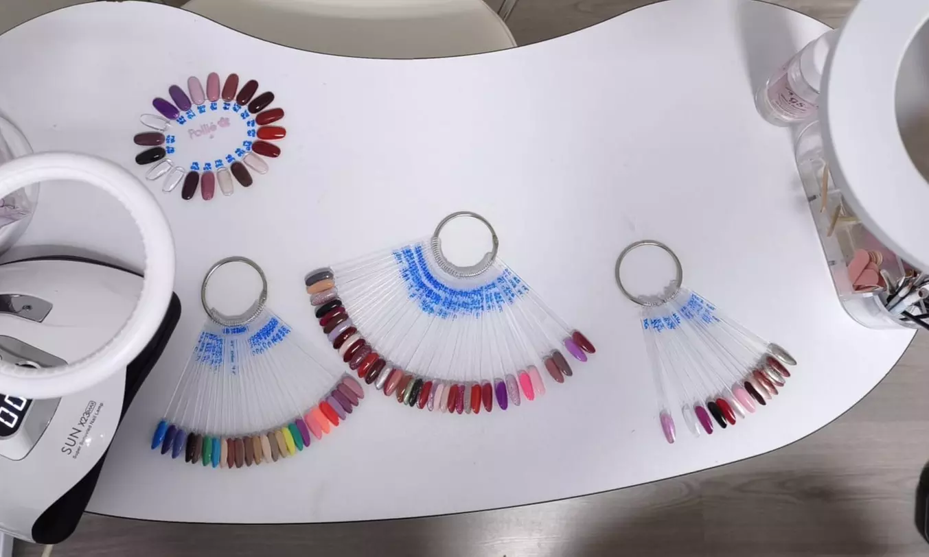 Manicura, pedicura express o dúo semipermanente para manos y pies