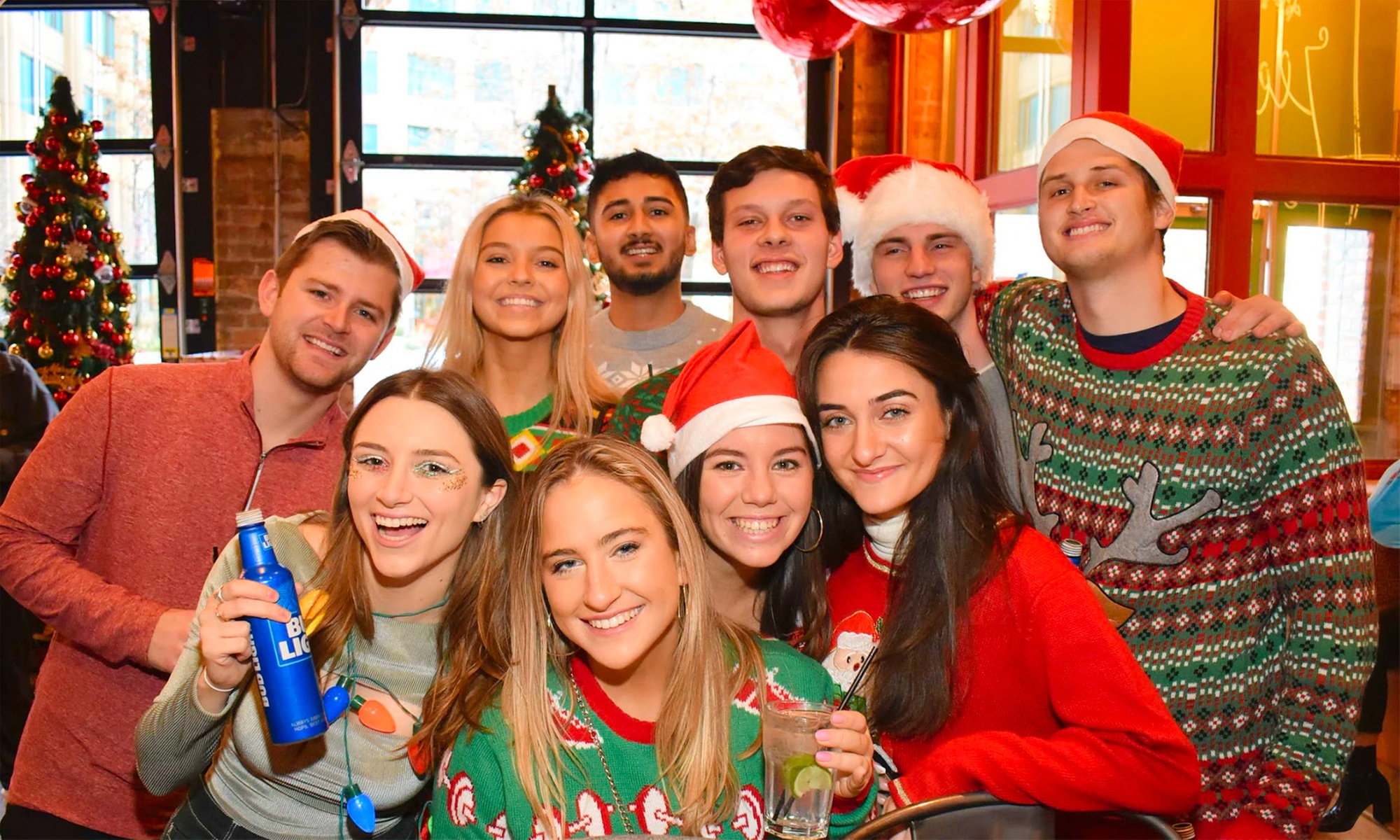 Holiday Pop-Up Bar Crawl to Christkindlmarket - Wrigleyville or River North