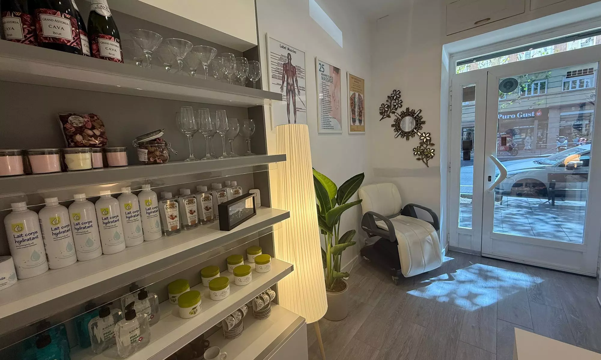 Ritual en pareja con masaje oriental, champán y chocolate