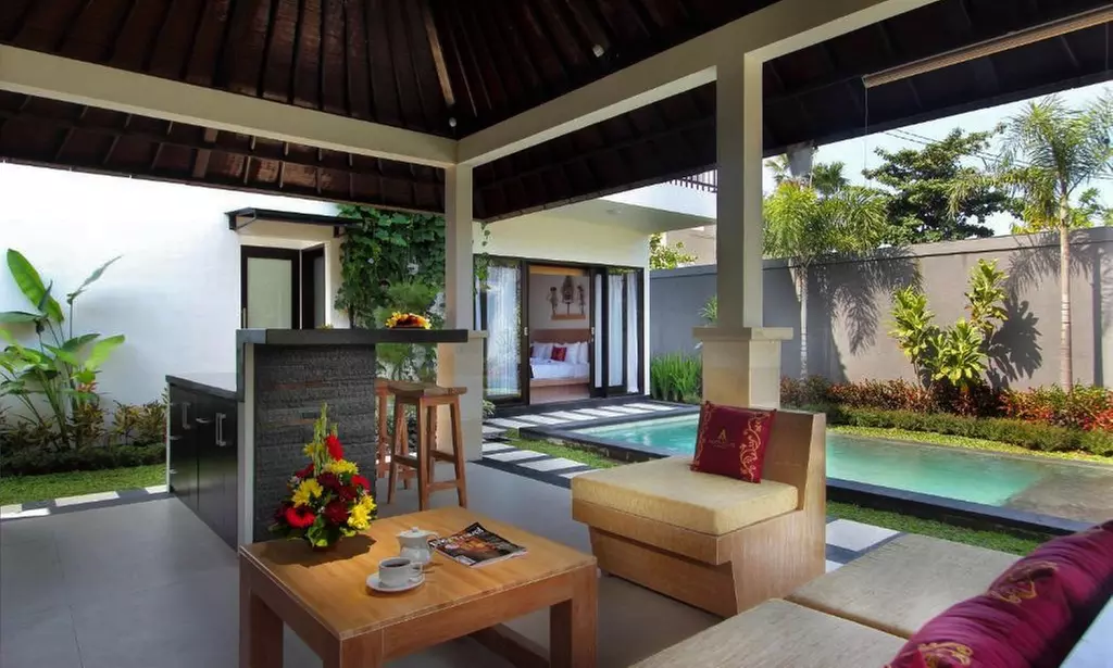 Bali, Seminyak: Up to 10 Nights Tropical Villa Break