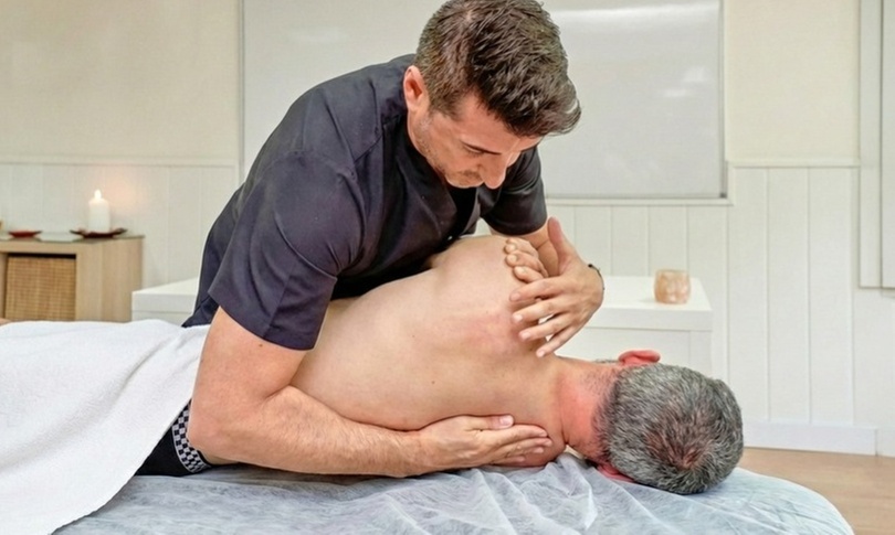Masaje de 1 hora en sala común o privada con osteópata