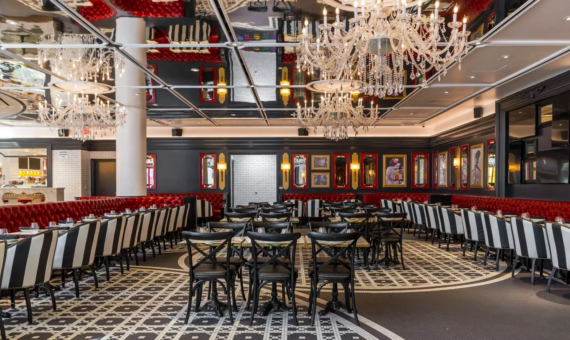 $100 Dining Credit or NYE Open Bar Party at Sugar Factory Las Vegas (Up to 31% Off)