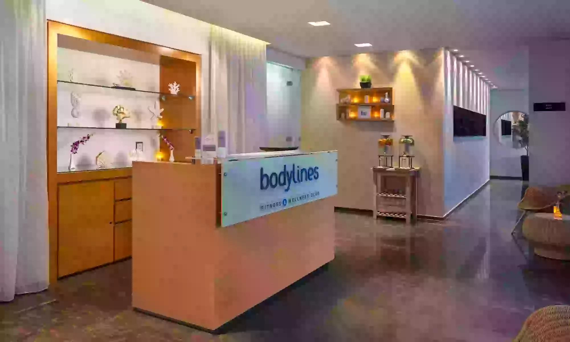 60-minute Anti-Cellulite Spa Treatment & More with Pool Access