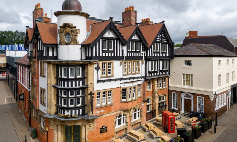 Two-Course Meal with Beer/ Wine or Soft Drink For Up to Four People