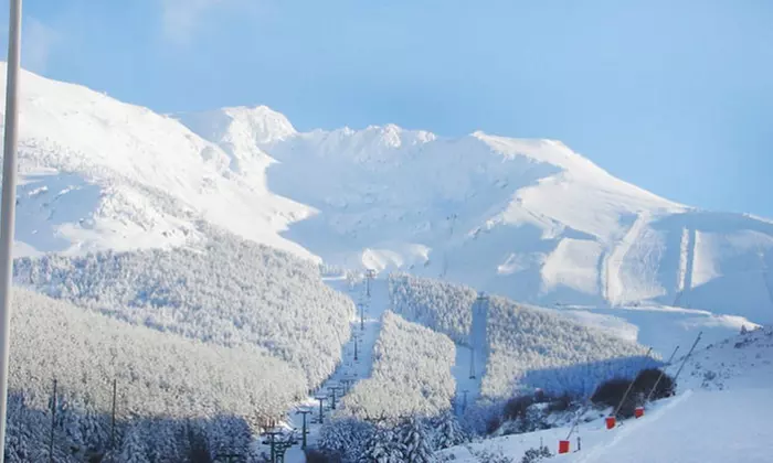 Nieve en La Pinilla: Descuentos en Forfaits y Alquiler de Equipo