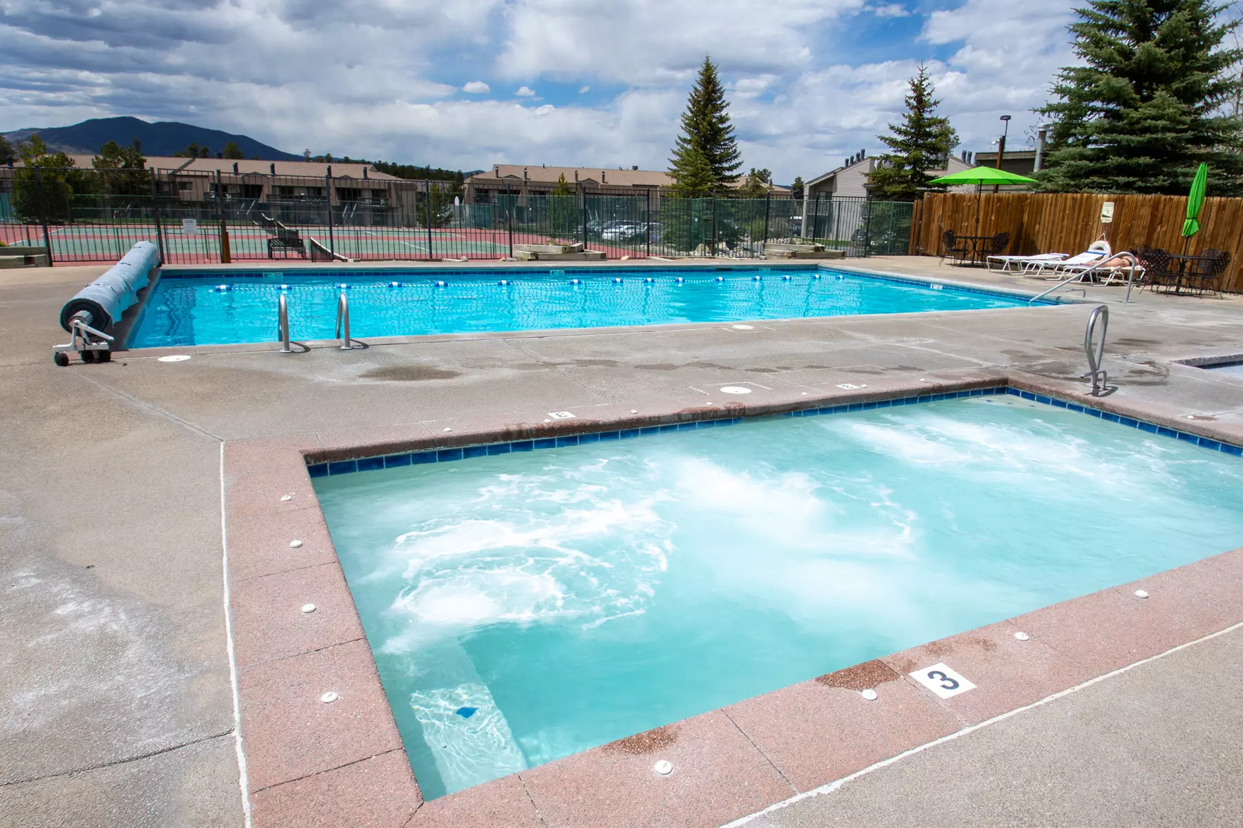 Condo Resort near Winter Park with Hot Tubs & Mountain Views