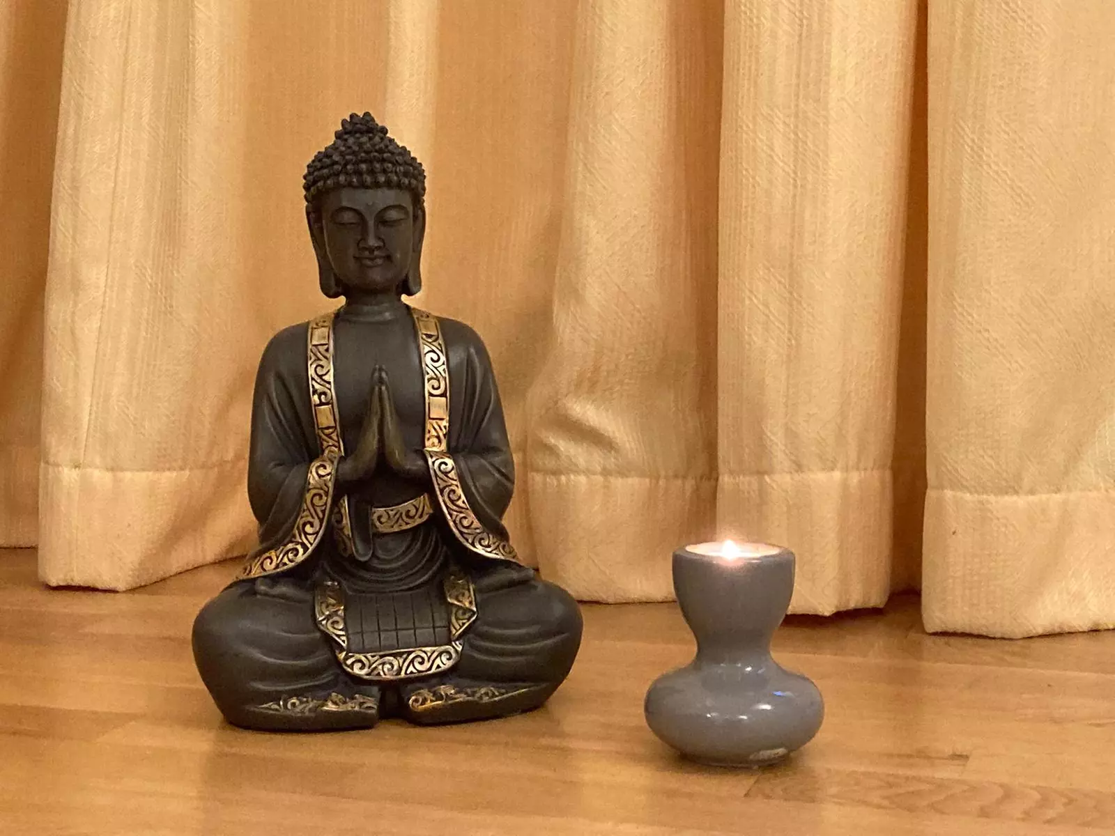 Harmonie für Körper und Seele: Reiki Anwendung