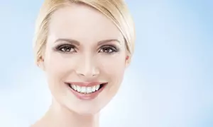 Limpieza dental y revisión con opción a 1, 2, 3 o 4 empastes desde 9,95 € en Clínica Dental Ortocenter