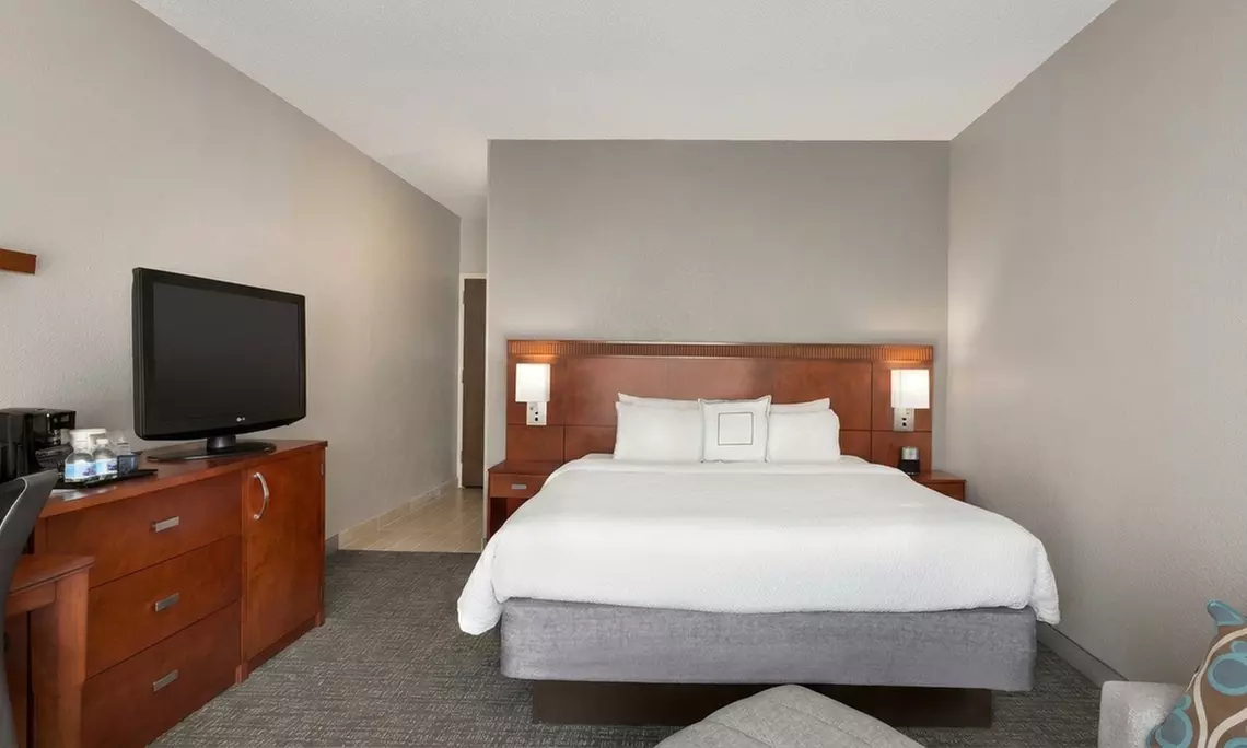 Member-Only Deal: Courtyard by Marriott Fort Myers Cape Coral