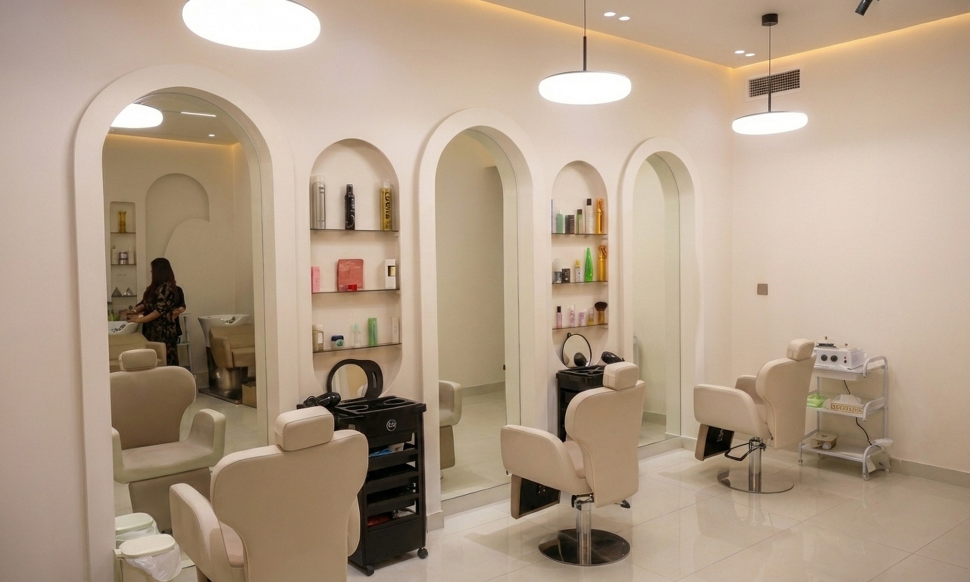 Facial & Nail Care Beauty Packages