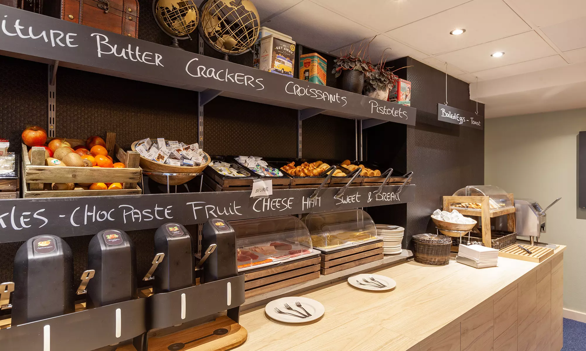 Bei Amsterdam: Zweibettzimmer, Junior Suite oder Familienzimmer