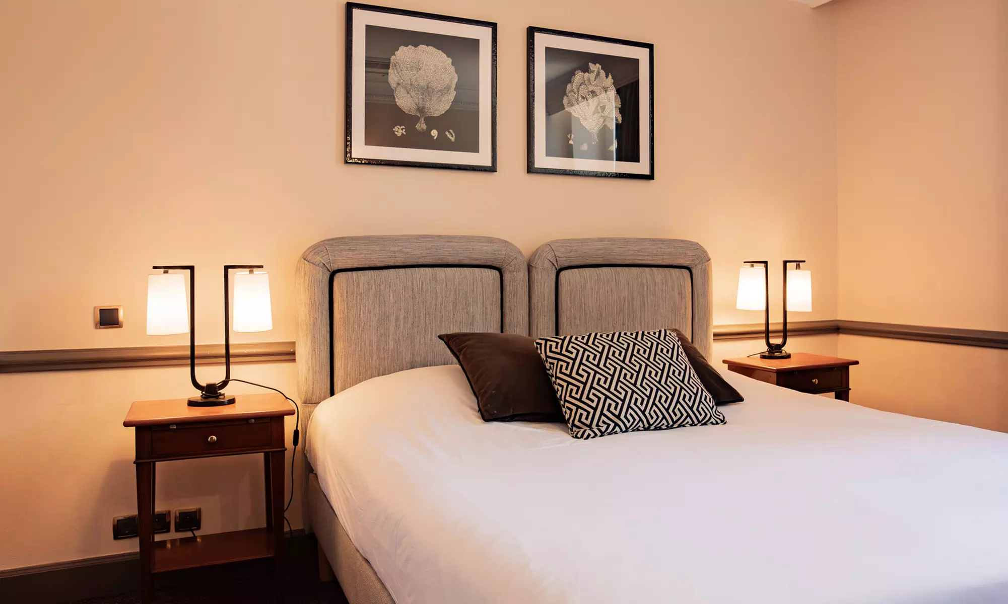 Savoie : chambre charme ou suite avec petit-déjeuner, vin et champagne