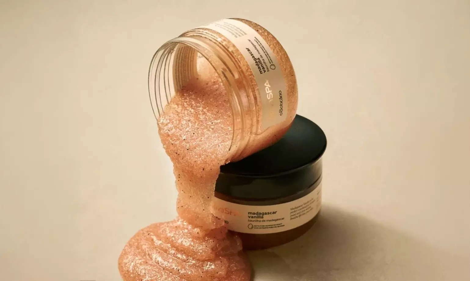 1 - 2 Ganzkörper-Massagen mit Körperpeeling, Ruhezeit und Getränk