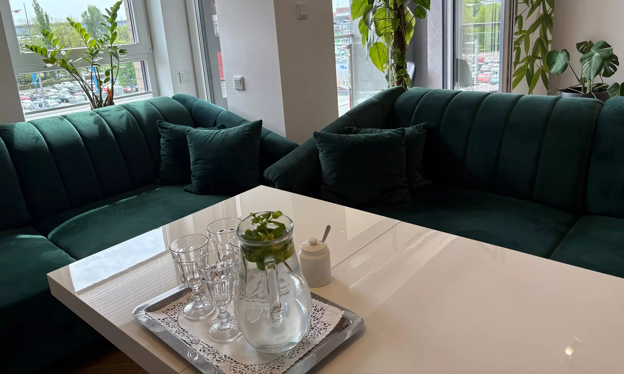 Laserowy peeling węglowy i spersonalizowana maska