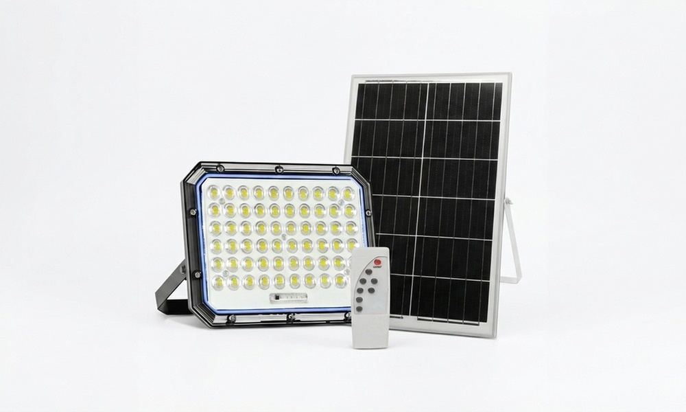Faro solare LED con potenza fino a 5000W