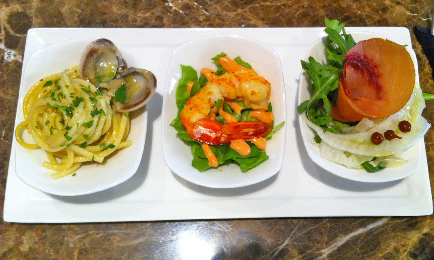 Идём  в круиз Rhapsody of the Seas по греческим островам с 25.09.15