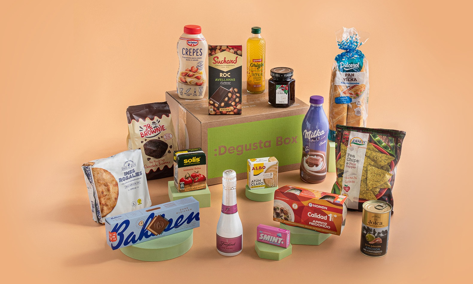 Suscríbete a una caja de sorpresas al mes con Degustabox