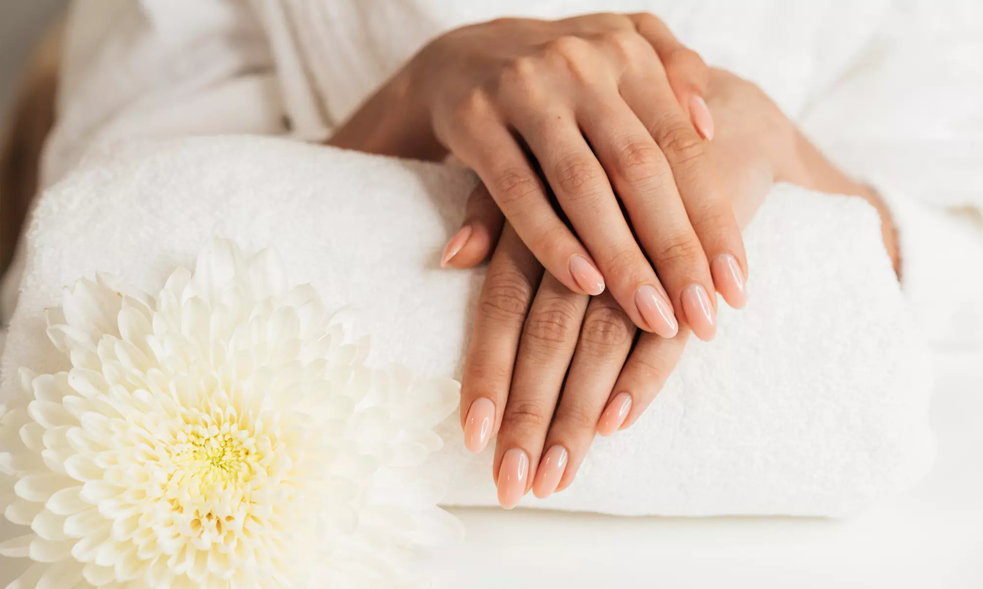 Presume de estilo único con sesiones de manicura, pedicura o ambas