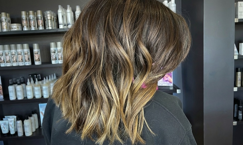Enhance Your Look with Women's Balayage and Hair Services