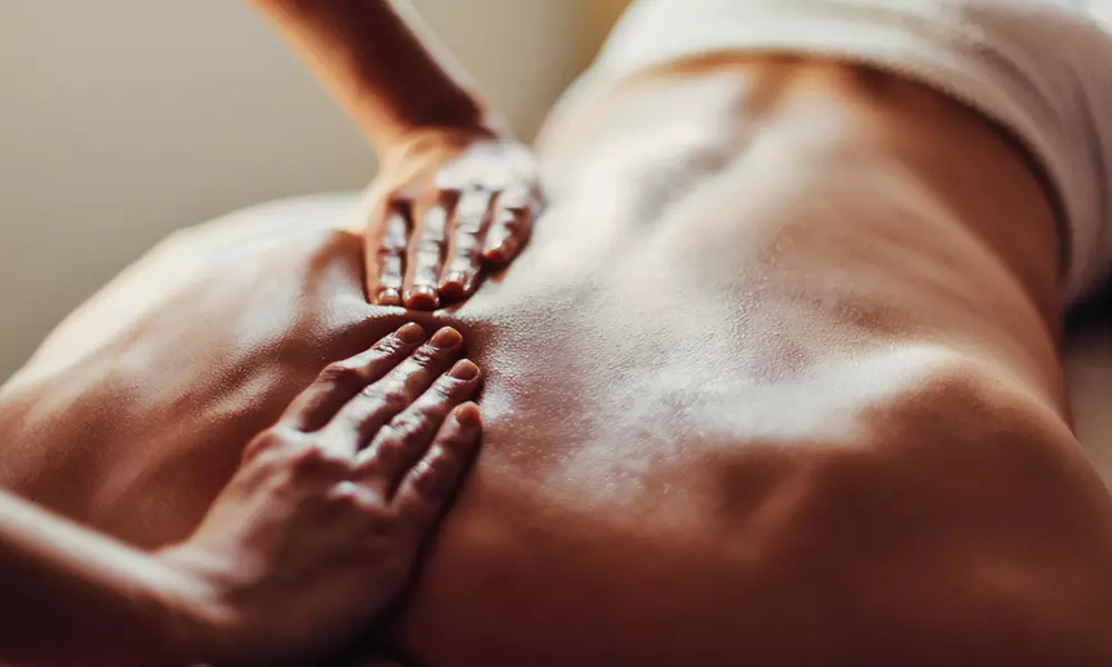 90 Min. Hawaiianische Wellnessmassage für 1 Person