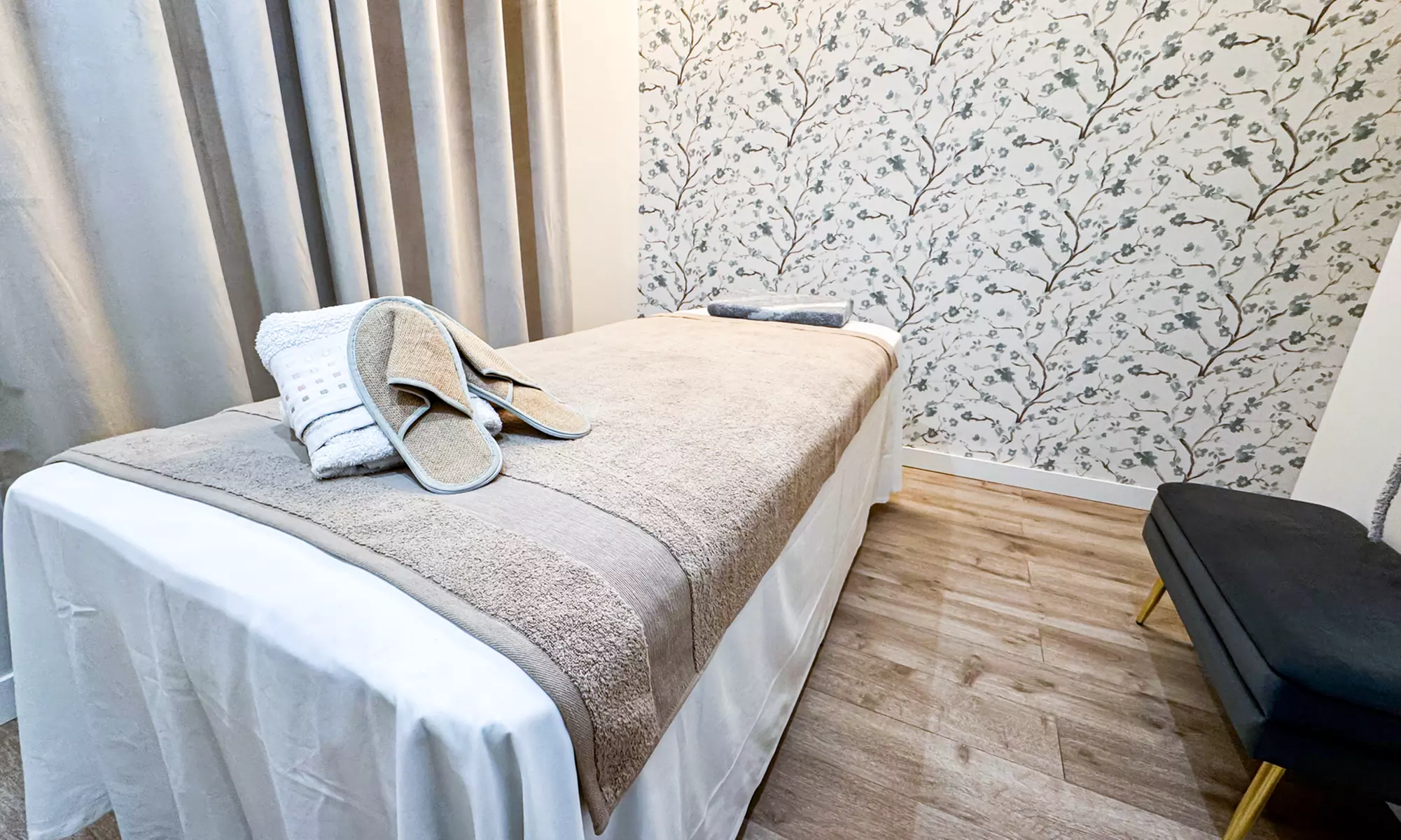 Taller para parejas con masaje total relax, reflexología podal y té