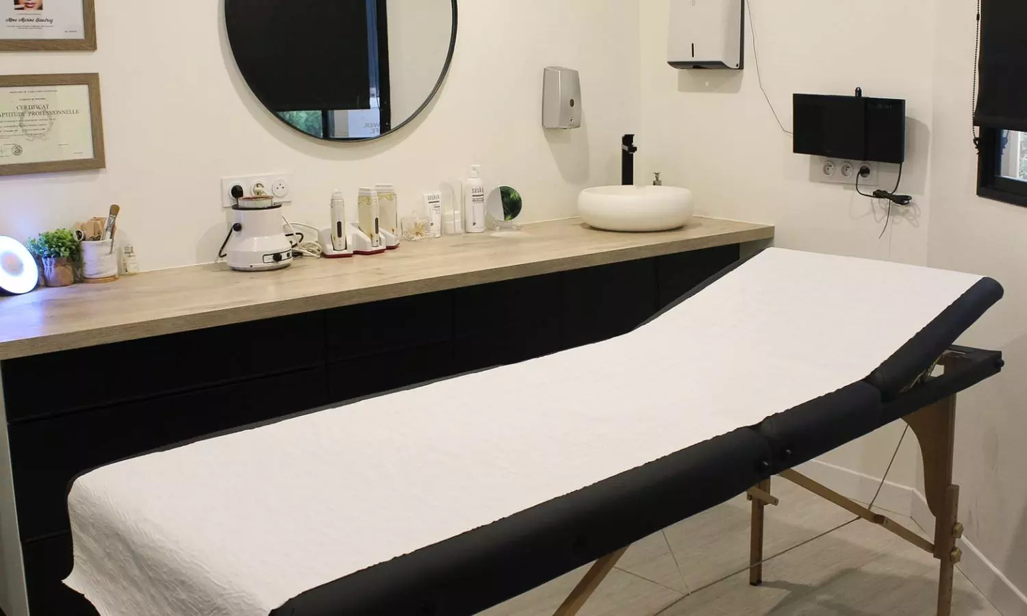 Hammam d'1h avec options gommage de 30 min et modelage de 30 min à Essenti'elle (jusqu'à 50% de réduction)