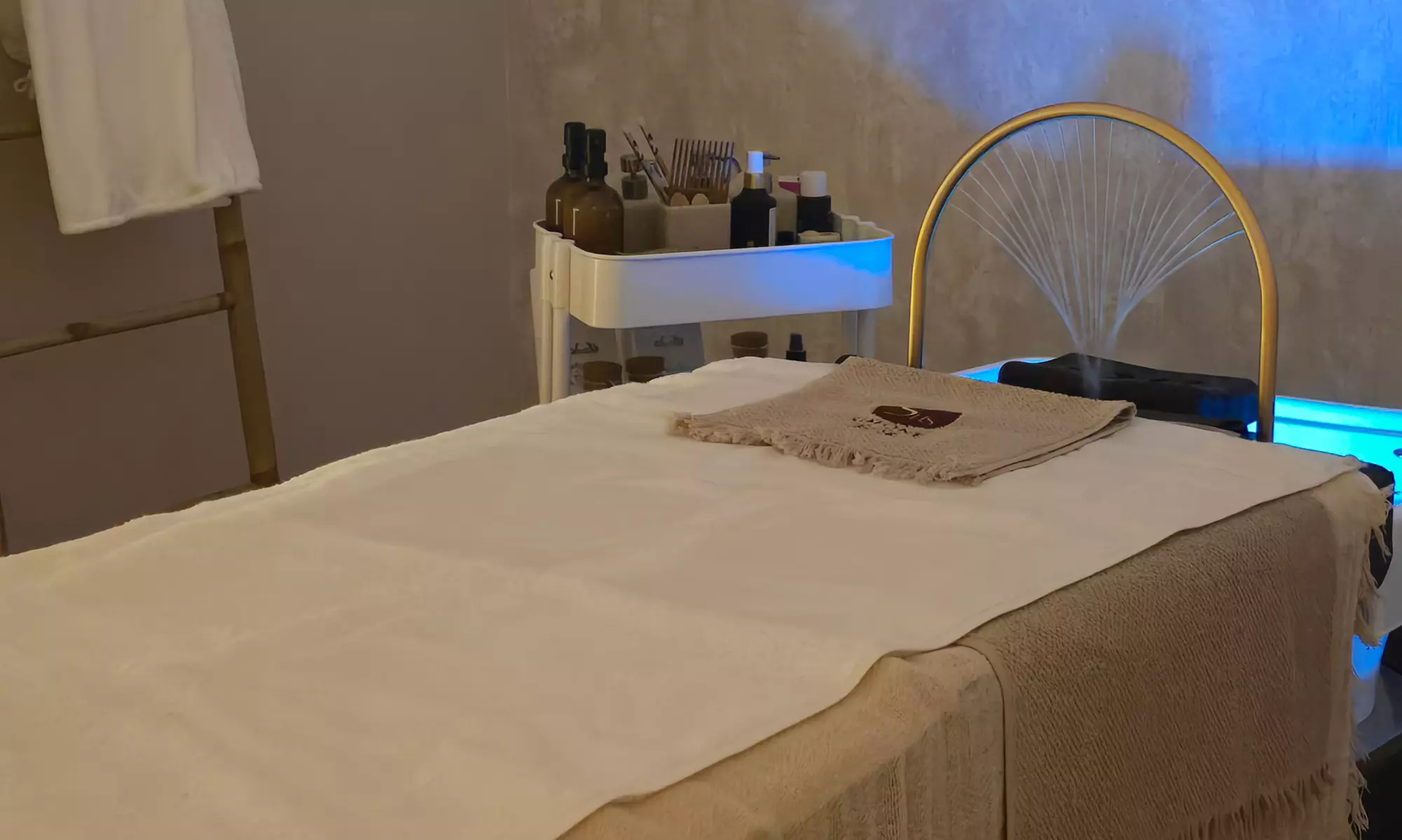 Ritual Simone Head Spa de 60 o 90 minutos junto al Retiro