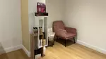 Aromaterapia y masaje facial con head spa japonés