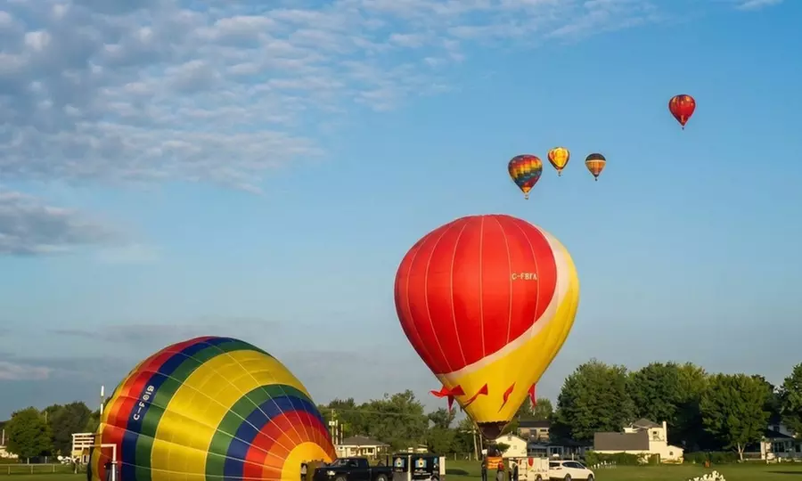Hot Air Balloon Rides with Champagne Toast – Adirondack Region