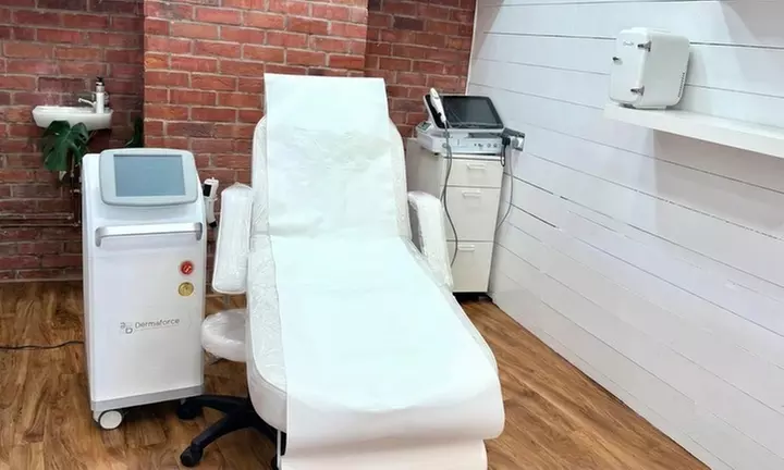 Dermal Filler for Lips & Face: Enhance Contour & Rejuvenate Complexion