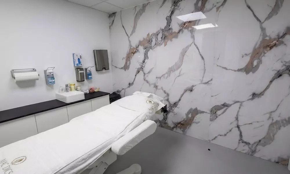 Professionele mesoestetic huidverbetering met glow boost