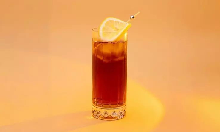 Discover a House Drink Special with a Unique Chinese Hot Pot Meal