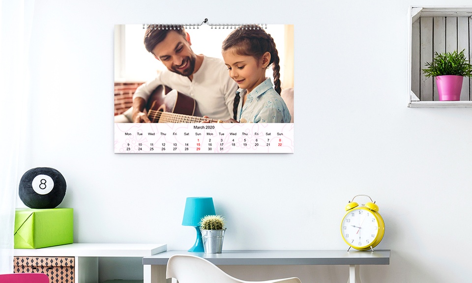 Fotocalendarios personalizables de diferentes tamaños de Photo Gifts