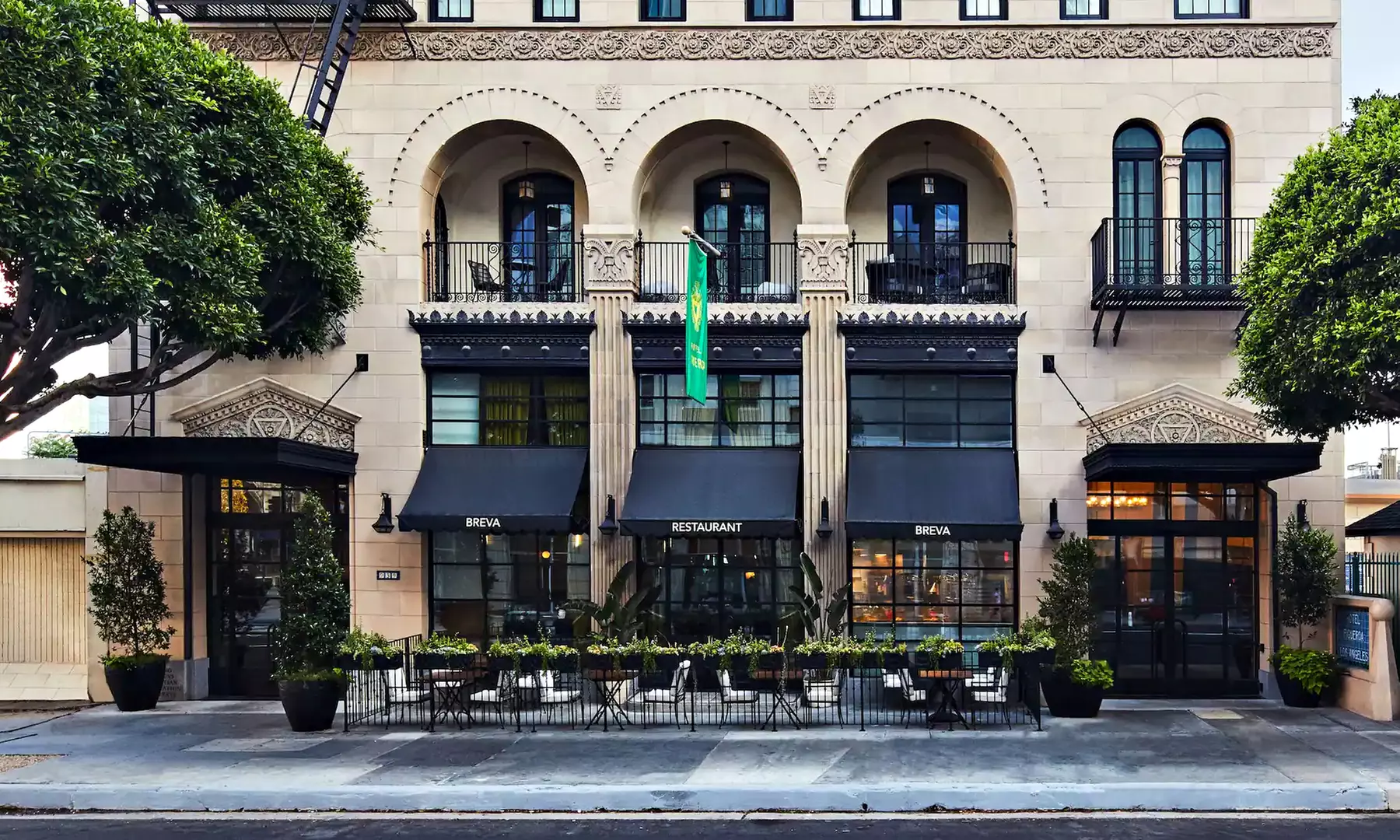 Spacious 4* Hotel in Downtown Los Angeles