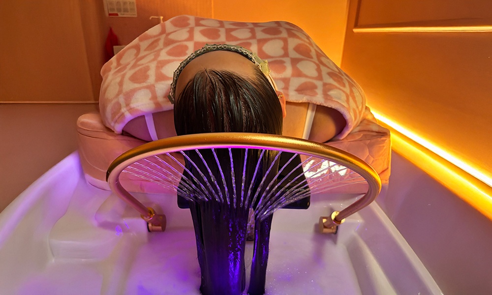 Head spa: relaksujące rytuały pielęgnacyjne dla cery i skóry głowy
