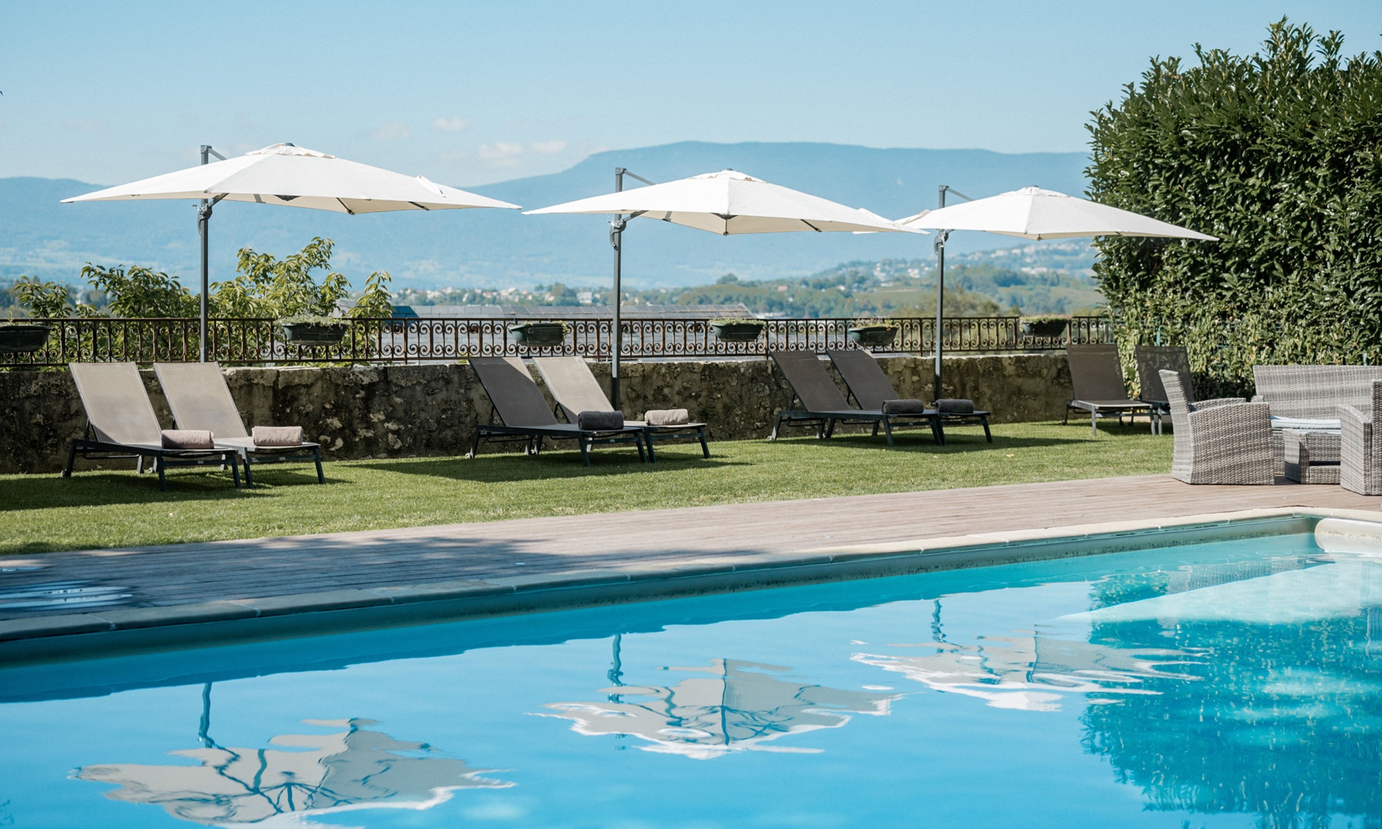 Savoie : chambre charme ou suite avec petit-déjeuner, vin et champagne
