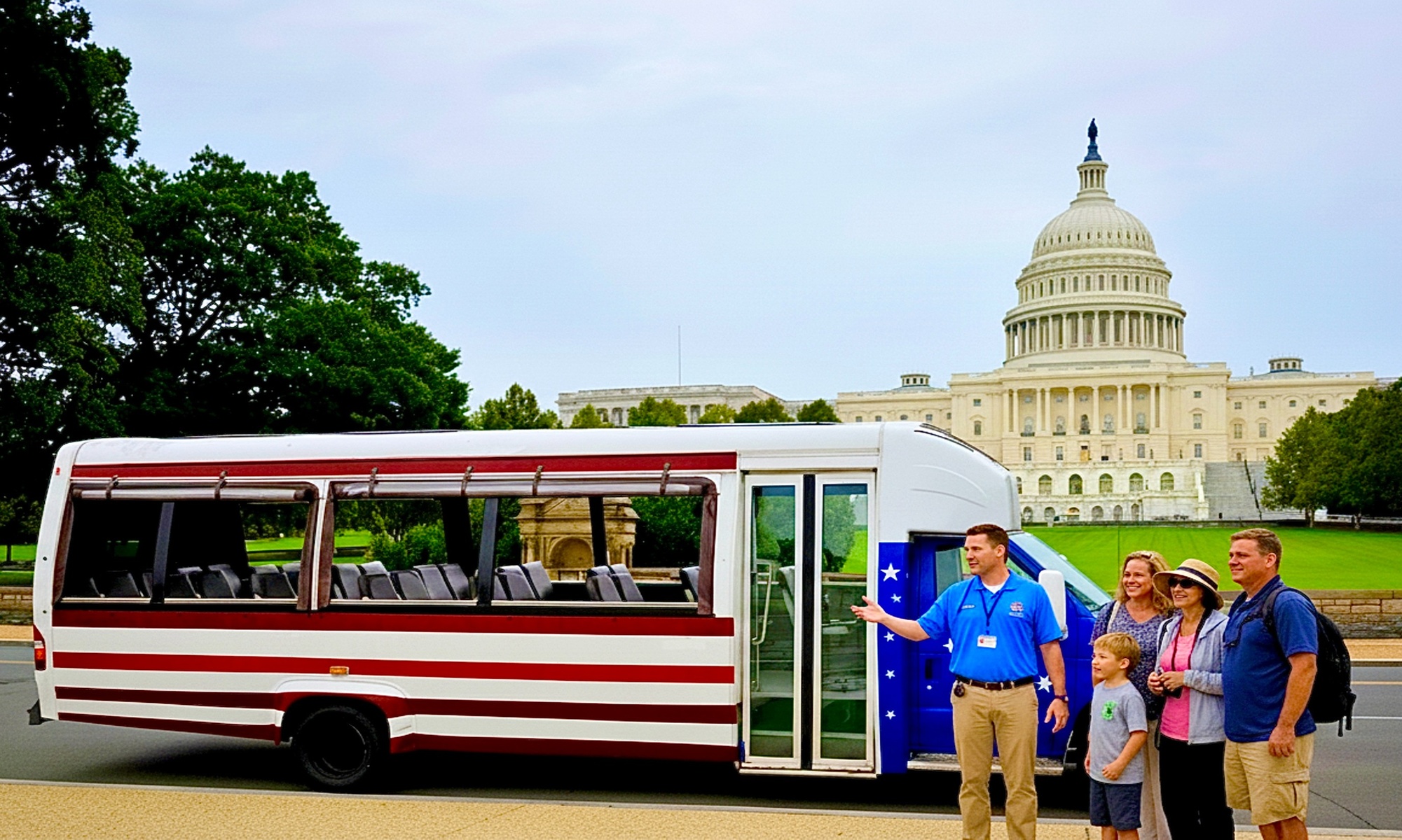 Maximize Your Sightseeing: D.C.'s Comprehensive Minibus Tour