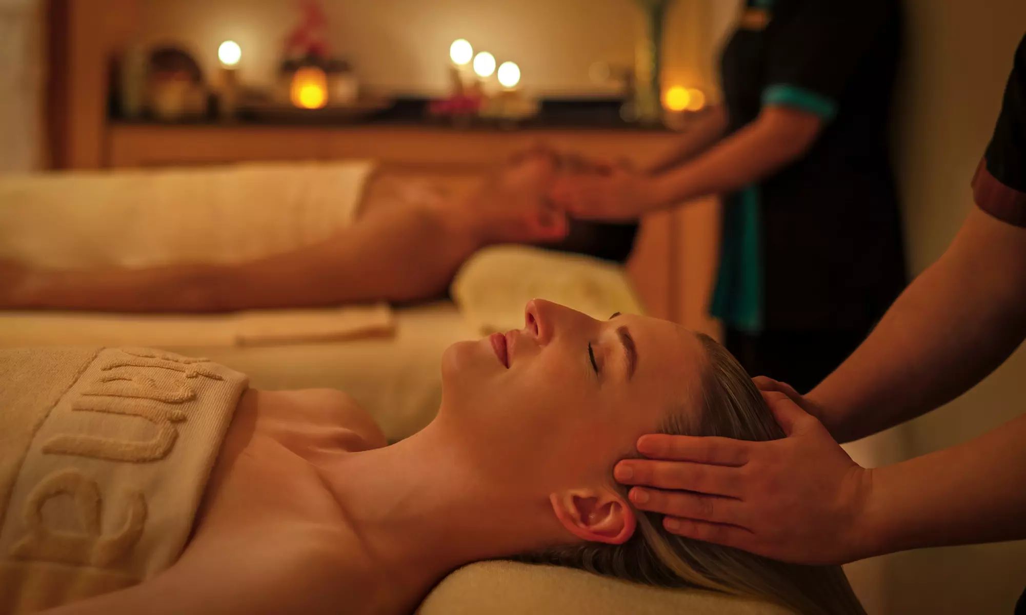 60-minute Anti-Cellulite Spa Treatment & More with Pool Access