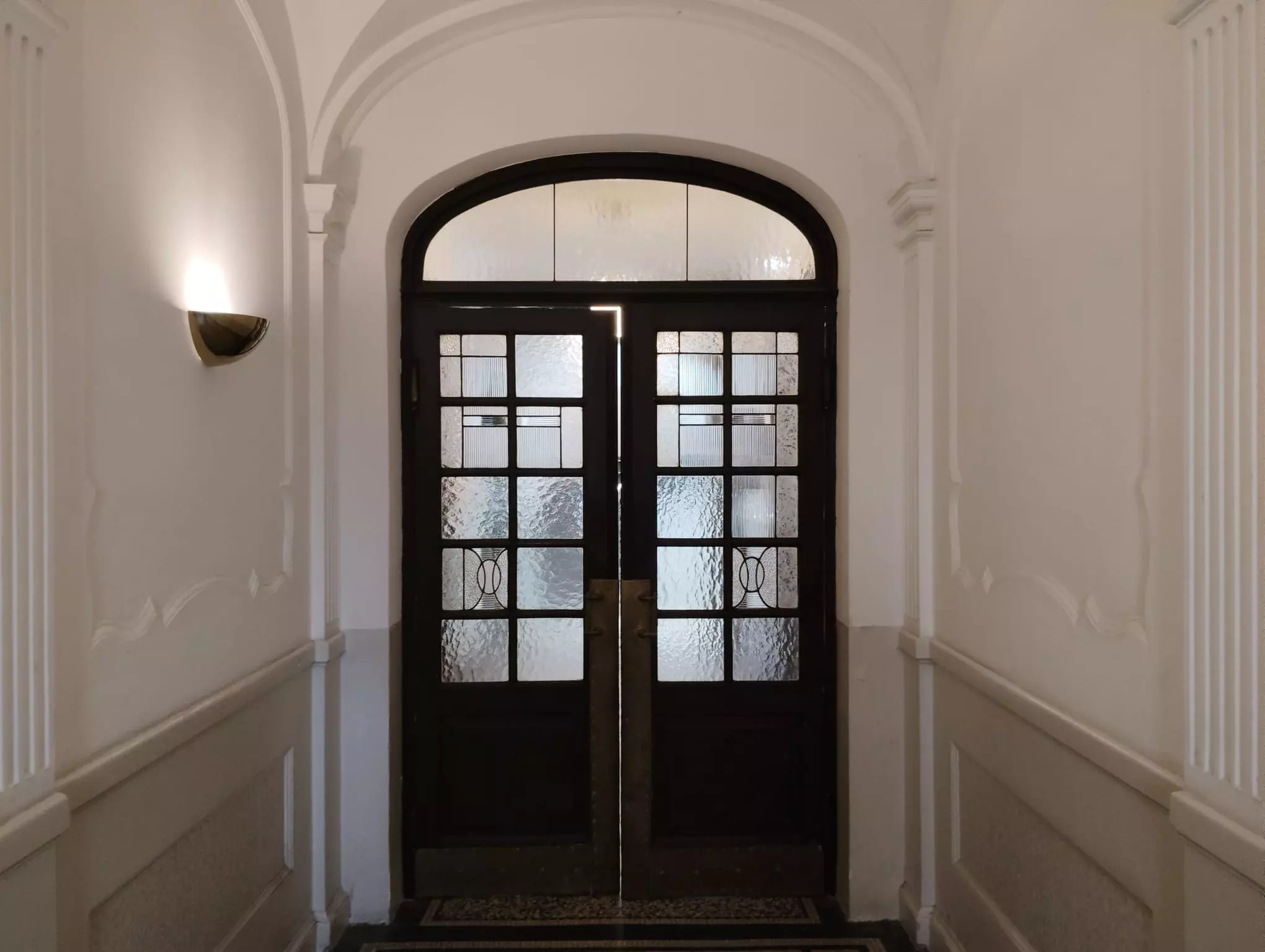 60-90 Min. Klassische Rücken- oder Ganzkörpermassage für 1 Person