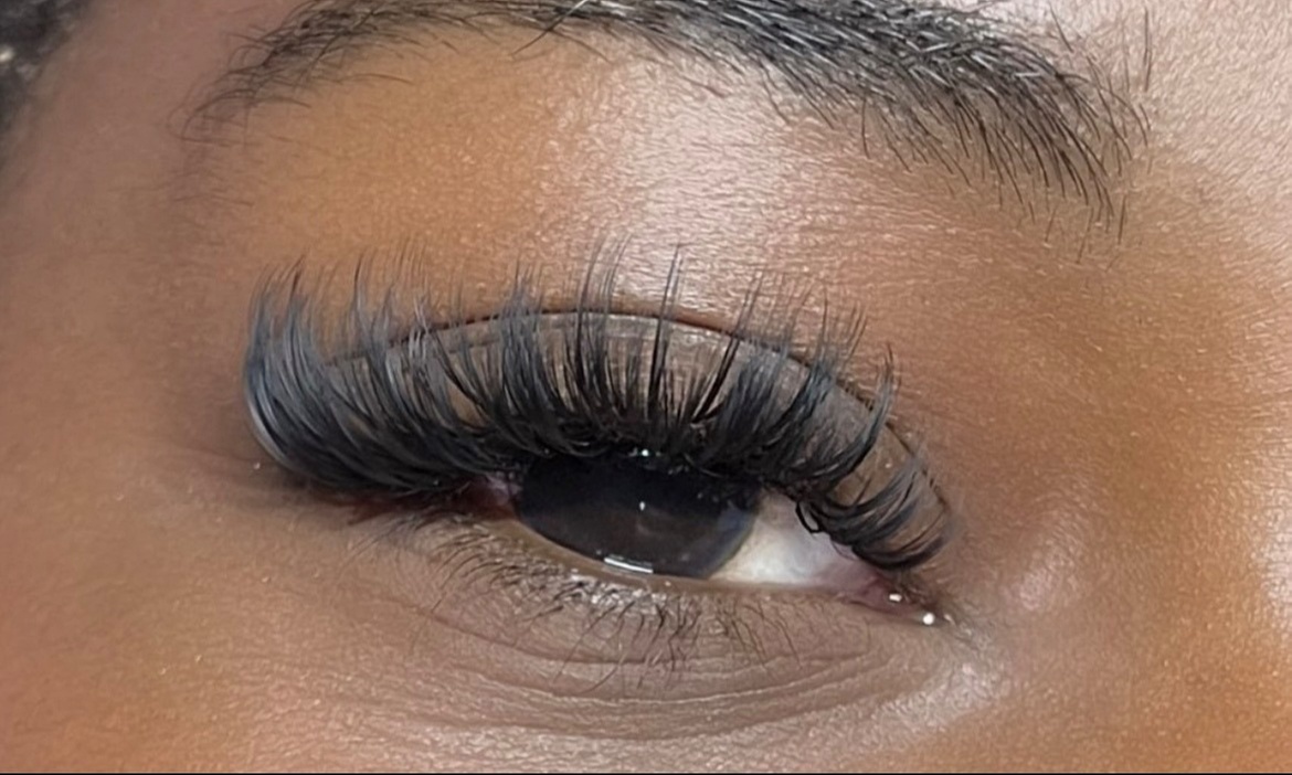 Lash Extension Full Sets – Classic, Hybrid & Volume Options