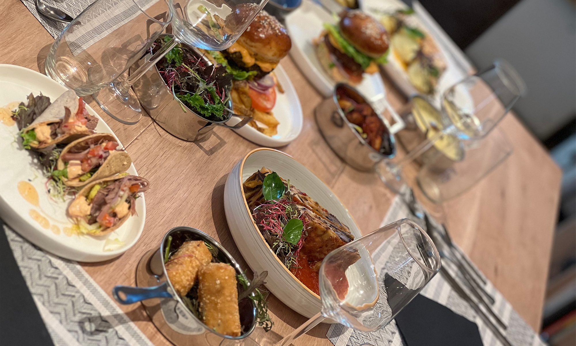 Brunch et menus gourmands pour 2, cuisine maison pleine de caractère