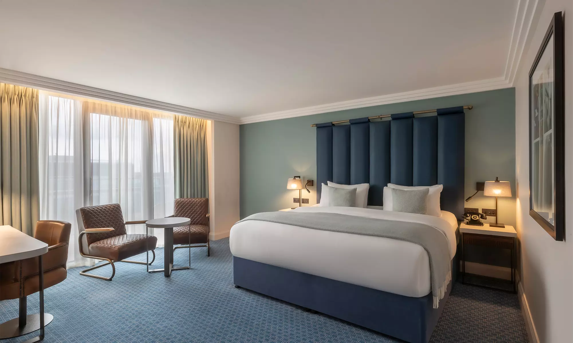 Cambridgeshire: Deluxe Double Room or Executive King Room w/ Breakfast