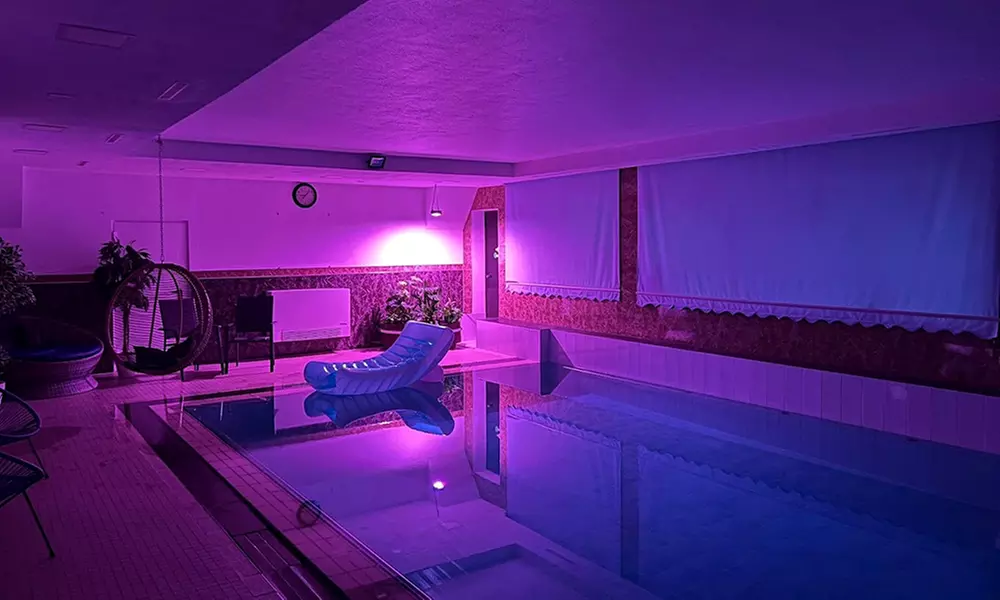 Privat-Wellness: 3-Std.-Eintritt zu Sauna & Pool für 2 oder 4 Personen