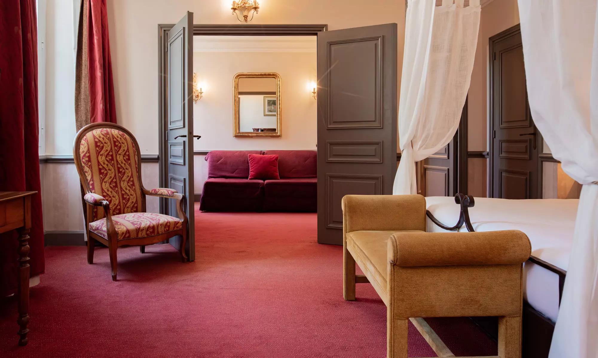 Savoie : chambre charme ou suite avec petit-déjeuner, vin et champagne