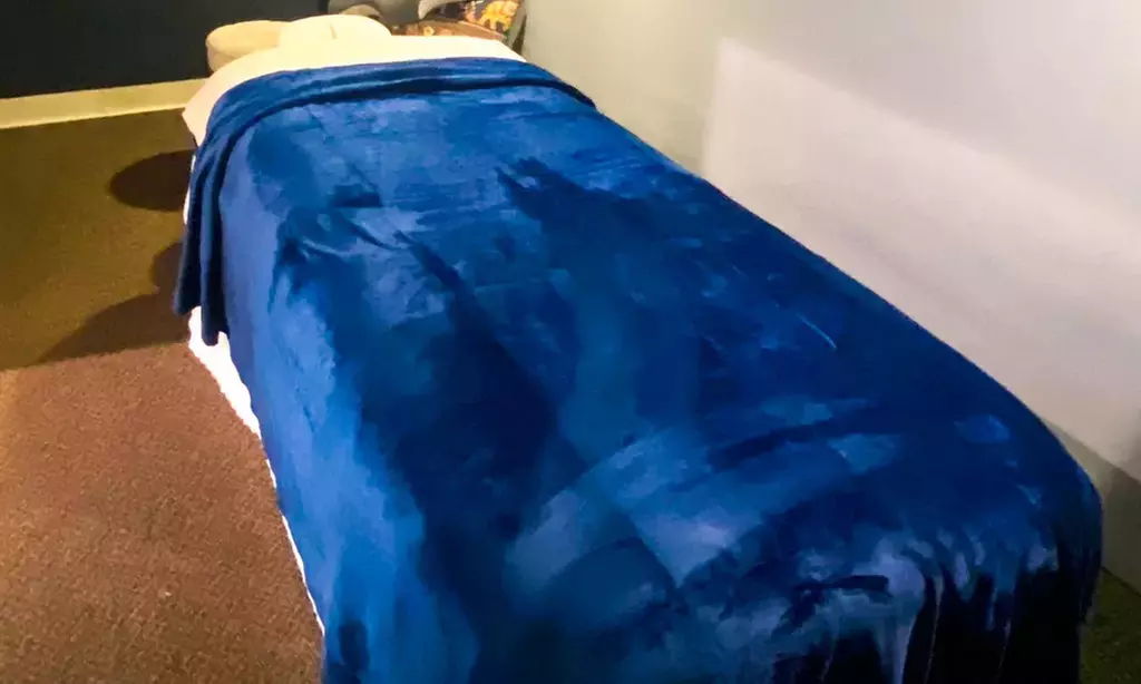 Relax with 30- or 45-Minute Therapeutic Massage with Add-On