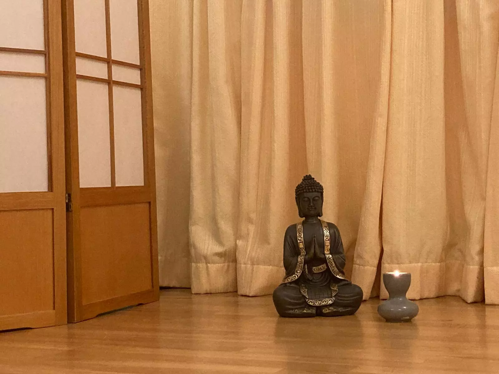 Harmonie für Körper und Seele: Reiki Anwendung