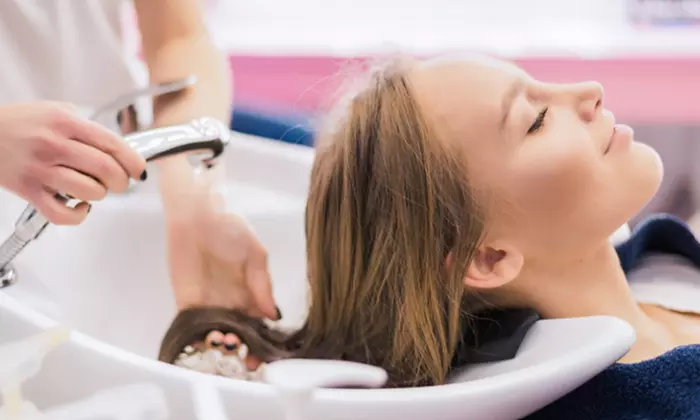 Tratamiento capilar con queratina, colágeno y plancha en frío