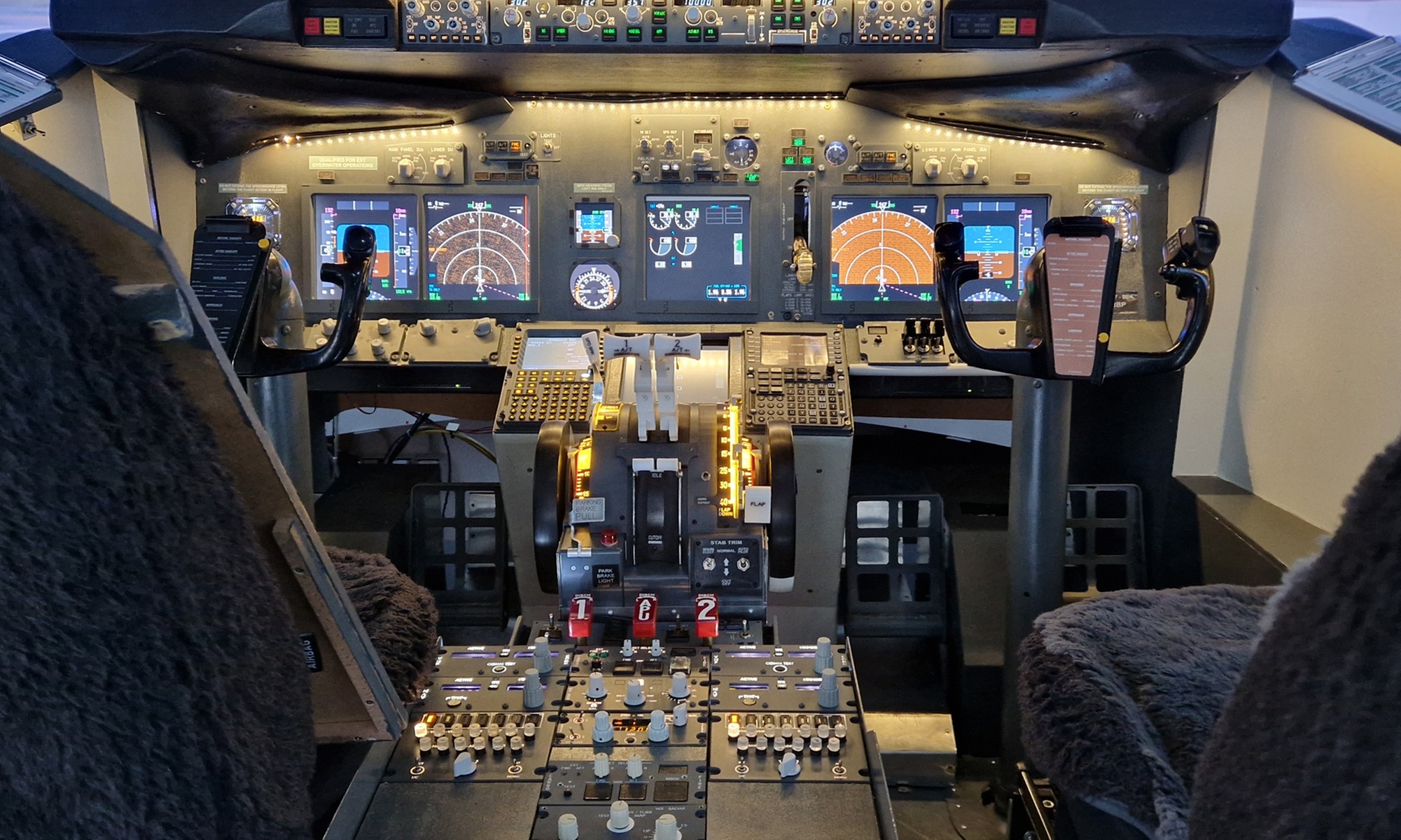 60 oder 120 Minuten Flugsimulator in der Boeing B737