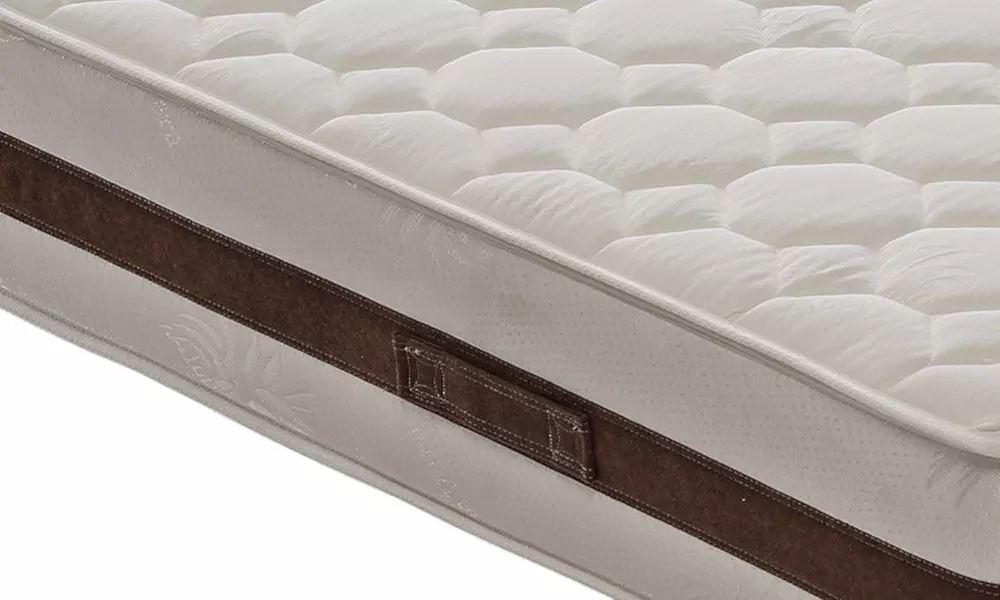 Materasso memory foam ortopedico a zone differenziate